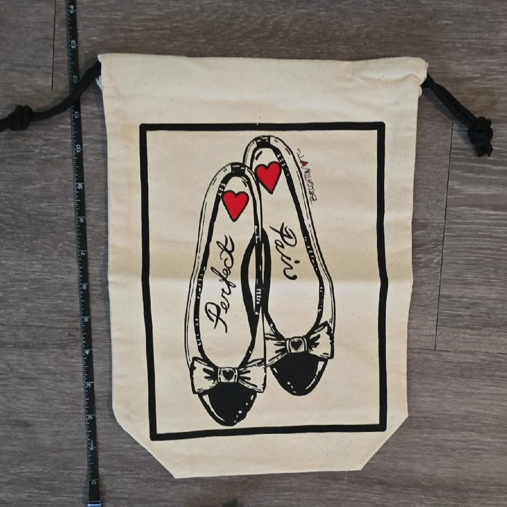 Brighton Canvas Drawstring Bags with Red Heart & Shoe Prints - Picture 4 of 5